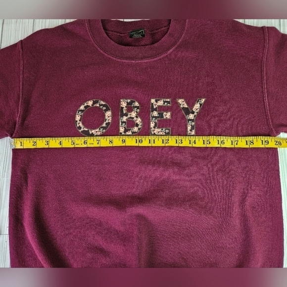 Obey Worldwide Propaganda Logo Cotton Crewneck Sweatshirt in Plum Size Small - Picture 6 of 10